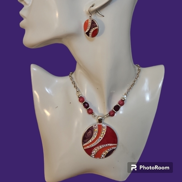 KENNETH COLE Purple and Pink Abstract Circle Pendant Necklace Earrings Set - Picture 1 of 8